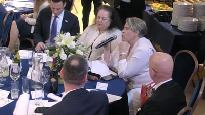 מול הדיפלומטים | סער השפיל את השגרירה האירית: "אנחנו נמשיך לחשוף את האנטישמיות שלכם"