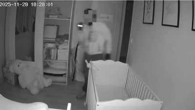 מפחיד: ההורים צפו בשודד נכנס לחדר התינוק - בשידור חי | כך זה הסתיים