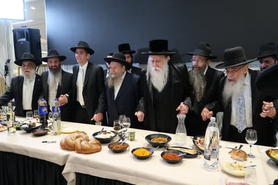 שמחת נישואי נכד המקובל הגה"צ רבי דוד בצרי