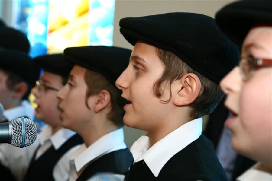מעמד מרגש בחנוכת הבית למרכז היהודי המפואר ב"מלאכווקא" שברוסיה