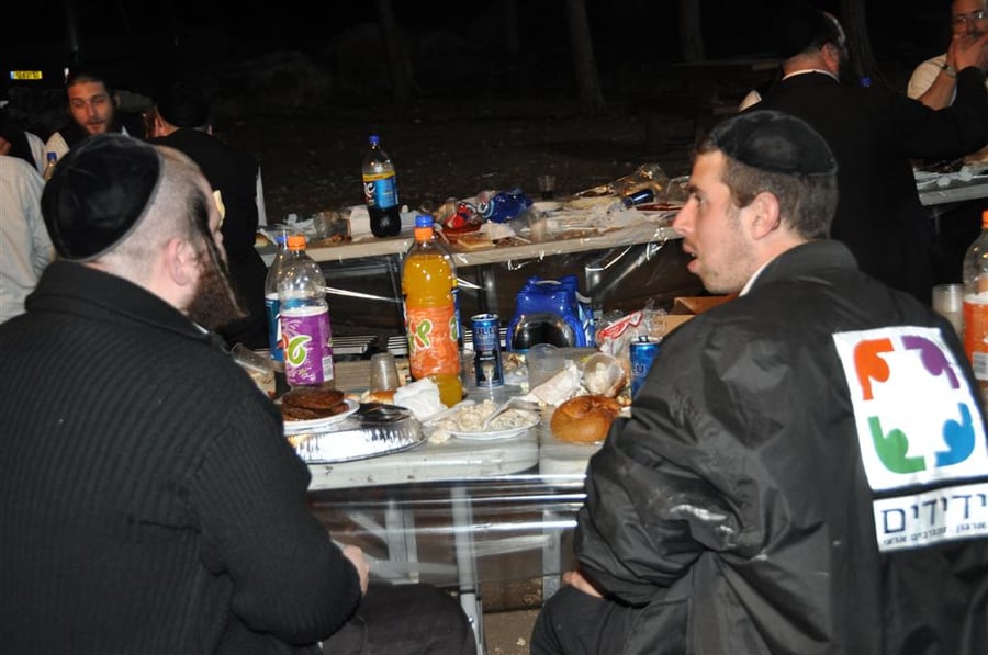 גלריית ענק: ערב גיבוש למתנדבי ארגון ´ידידים´