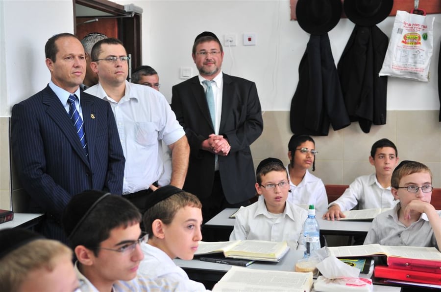 ראש העיר ירושלים התקבל בחום אצל הגרב"מ אזרחי