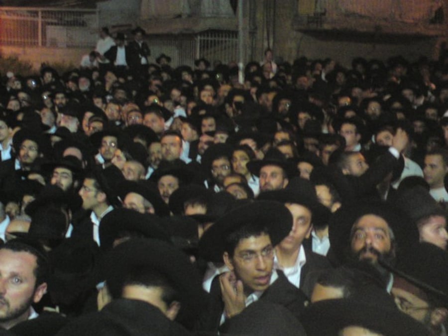 תמונות ראשונות: רבבות בהלווית הרב יהודה מועלם זצ"ל