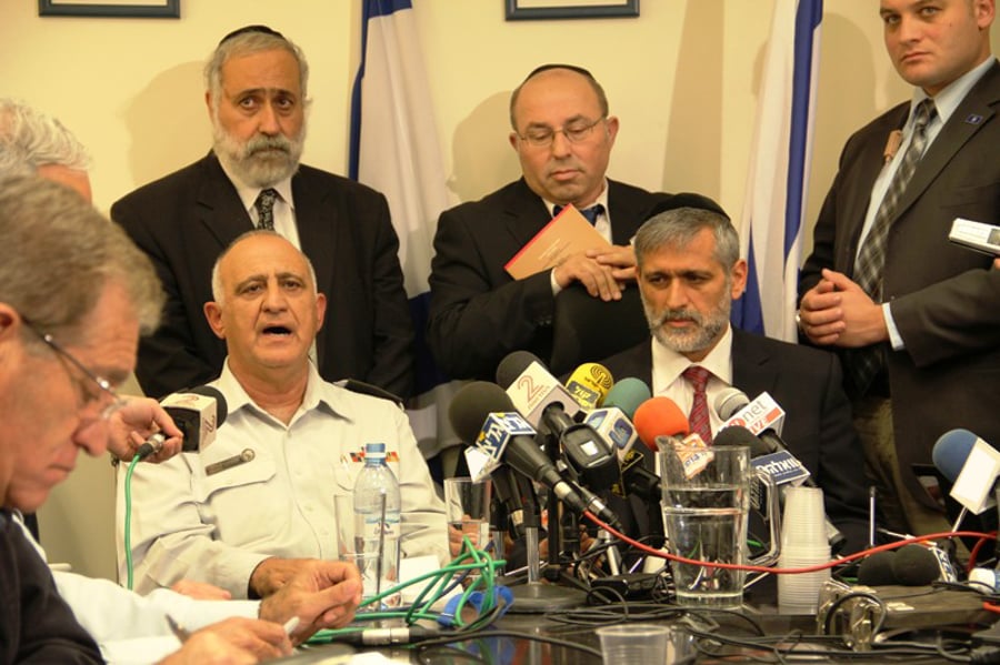 השר ישי מגיב: "האחריות על ממשלת ישראל כולה"