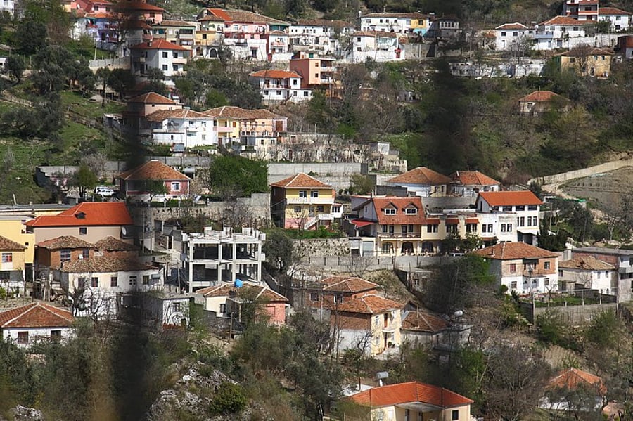 אלפסי בעולם: צפו ב"גן העדן" של אלבניה