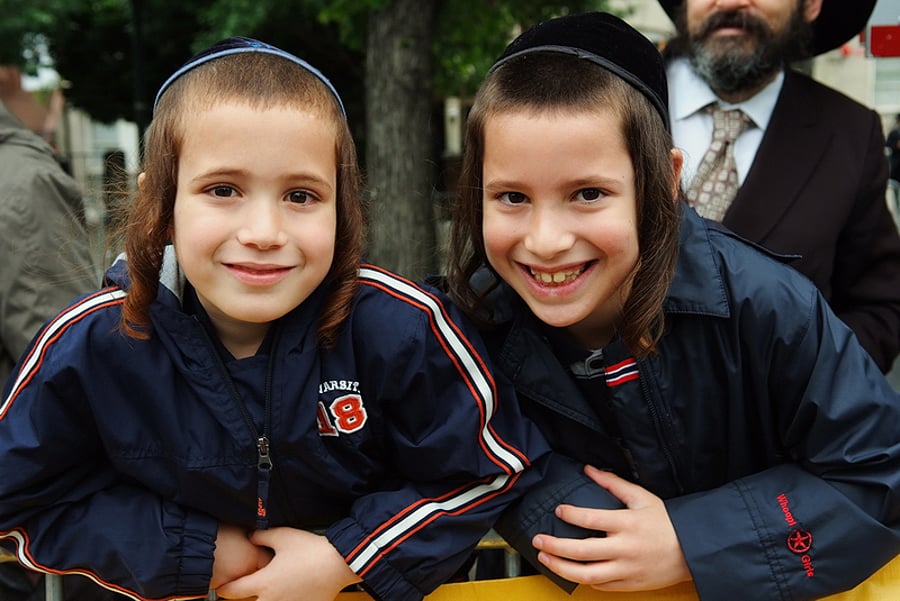 גלריית ענק: פריד ובן-דוד הופיעו בתהלוכת ל"ג בעומר