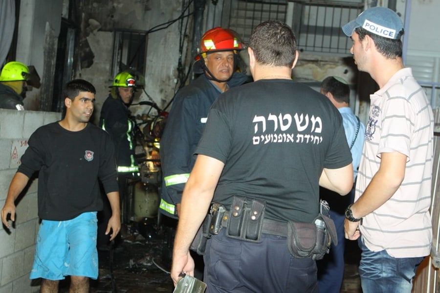 אופנוע הוצת בבני-ברק, חמישה נפגעו