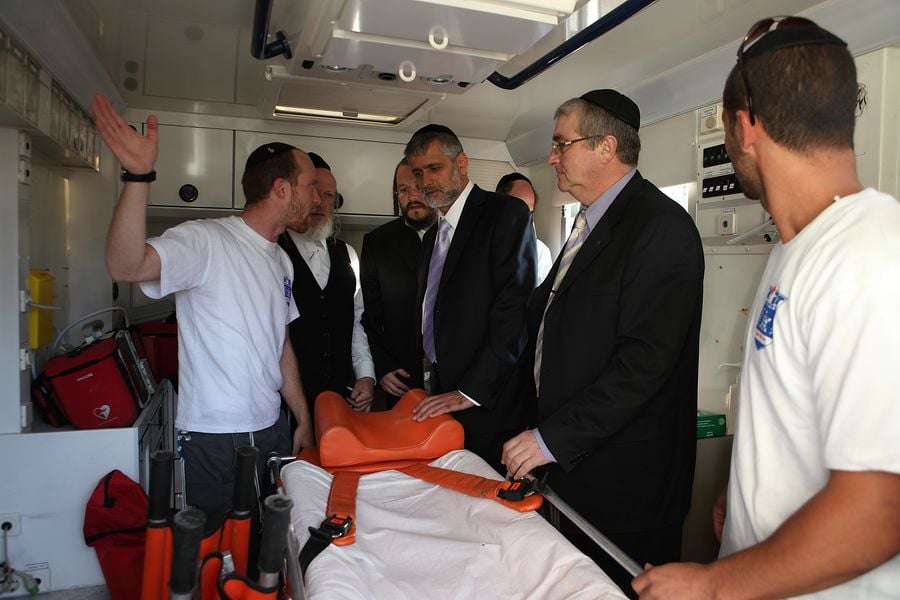 "מבצע אומן" יוצא לדרך: תיעוד מההכנות בציונו של רבי נחמן