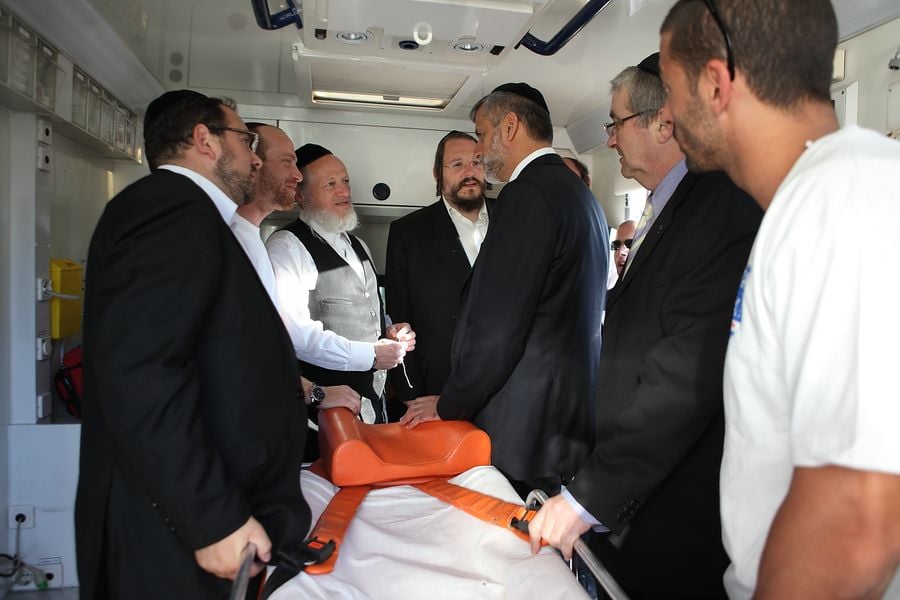 "מבצע אומן" יוצא לדרך: תיעוד מההכנות בציונו של רבי נחמן