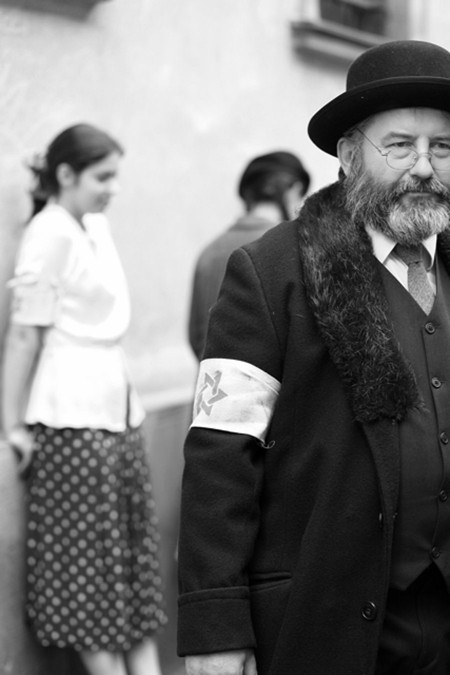 צפו: "קשת בלילה" - קליפ השואה הראשון בהיסטוריה