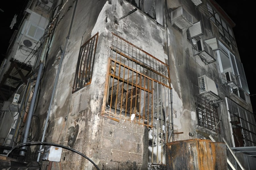 צפו: שריפת ענק בבניין מוסדות שטפנשט בבני ברק