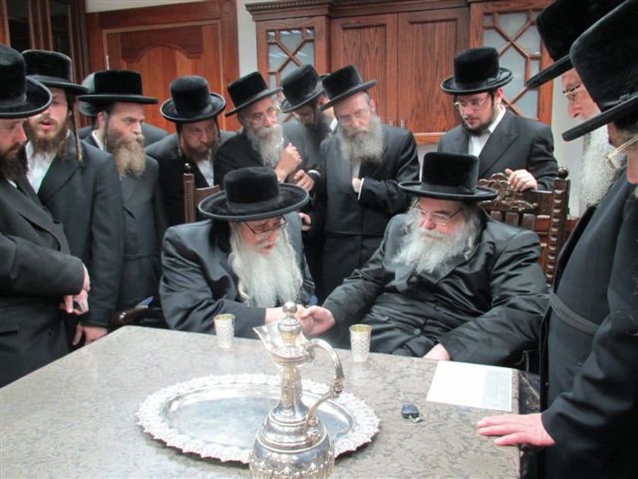 האדמו"ר מבעלזא אירח את האדמו"ר מצאנז