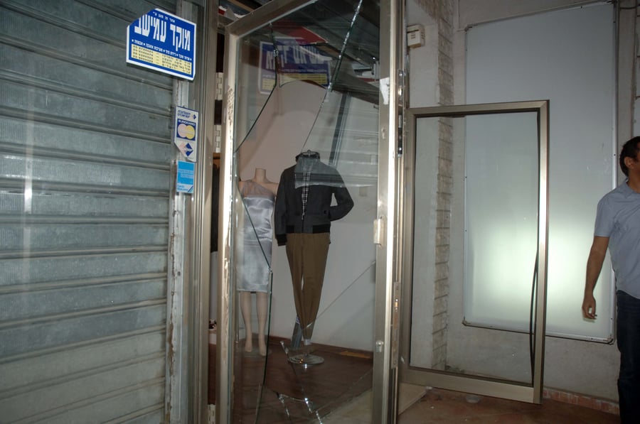חנות שנפגעה בבאר-שבע
