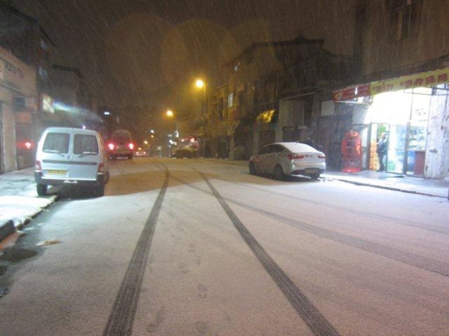 צפו: שכונת בית ישראל מכוסה בשלג