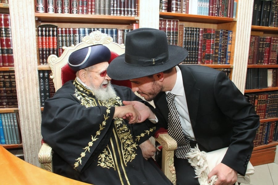 קורת רוח: מרן הרב עובדיה יוסף בברית לנינו