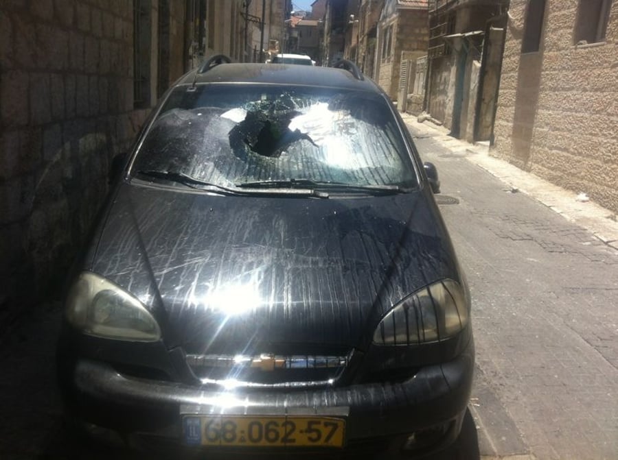 בית ישראל: רכב של נשים "לא צנועות" הותקף