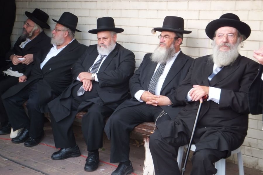 תיעוד: הרבנית עטרה הדסה שיינין ע"ה הובאה למנוחות