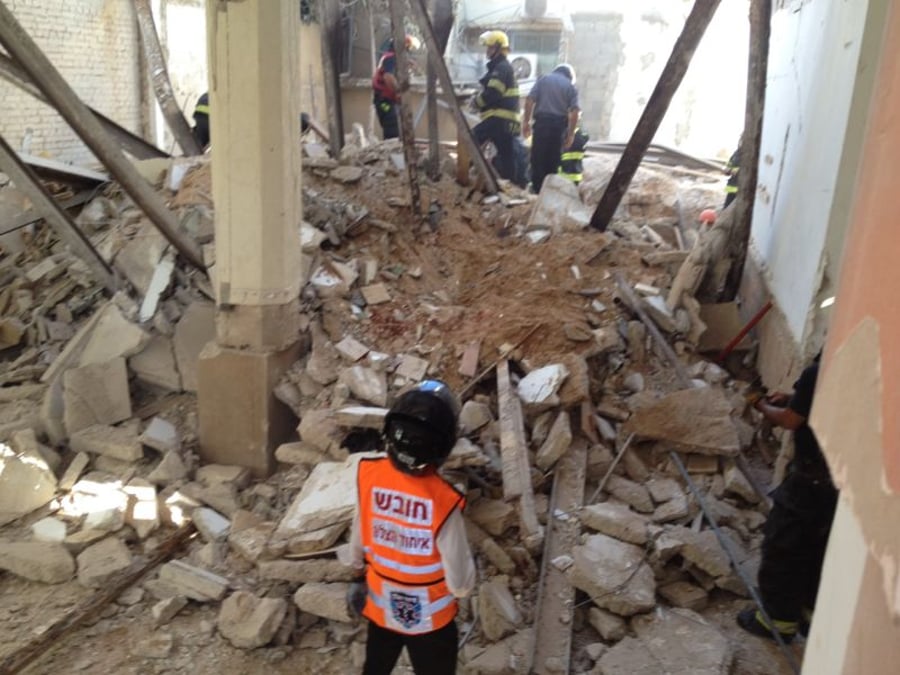 תל אביב: הרוג ופצועים בקריסת מבנה