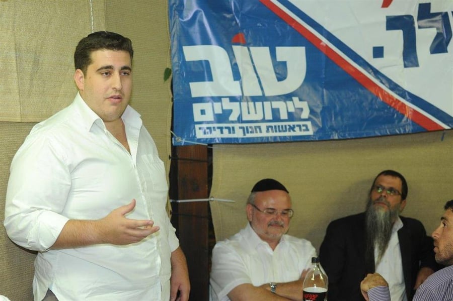 צפו: נציגי מפלגת 'טוב' התכנסו בסוכת היו"ר חנוך ורדיגר