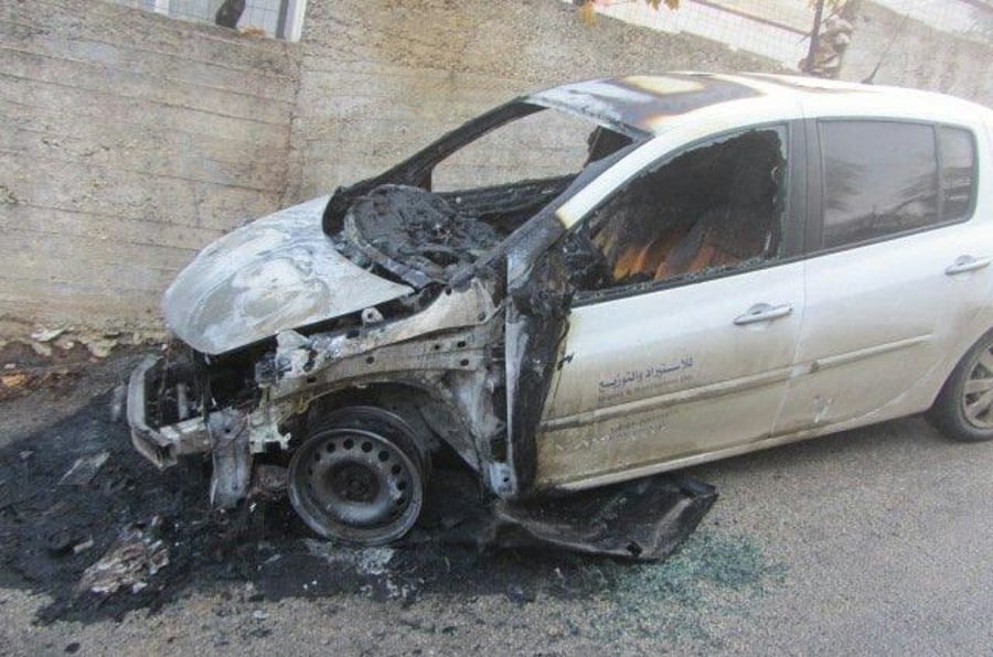 שלושה כלי רכב הוצתו  בכפר ג'ילזון: "על יו"ש ישפך דם, והרבה"