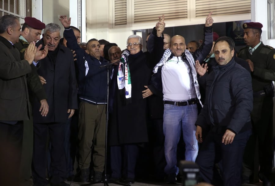 26 מחבלים שוחררו; אבו מאזן: "לא יהיה הסכם עד שישוחררו כל האסירים"