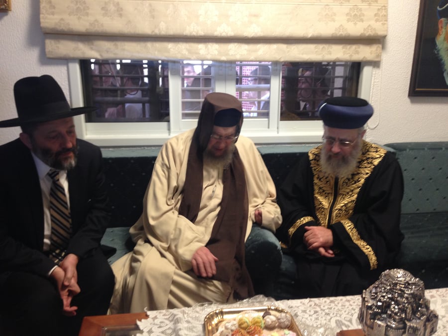 הילולת הבאבא סאלי: הראשון לציון ביקר אצל רבי ברוך אבוחצירא