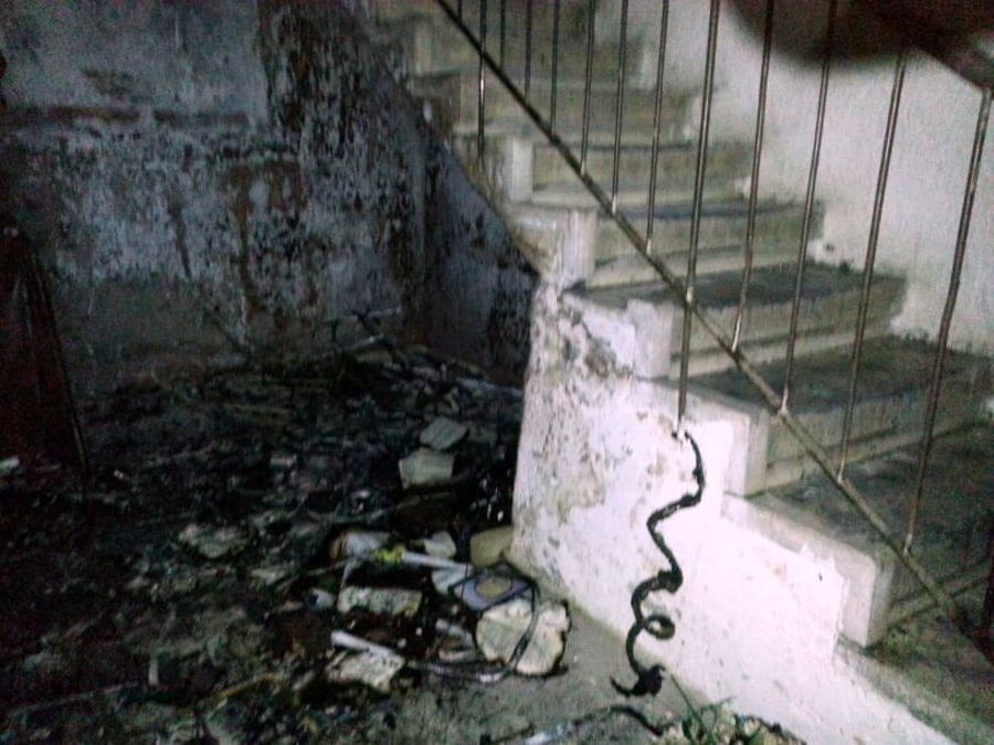 רחוב ז'בוטינסקי בבני ברק: שריפה פרצה בדירה, ילדה נפגעה בינוני