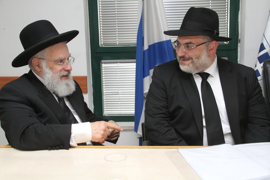בחירות לרבנות צרפת: הרב לורן שלום ברוס התברך אצל גדולי ישראל • תמונות