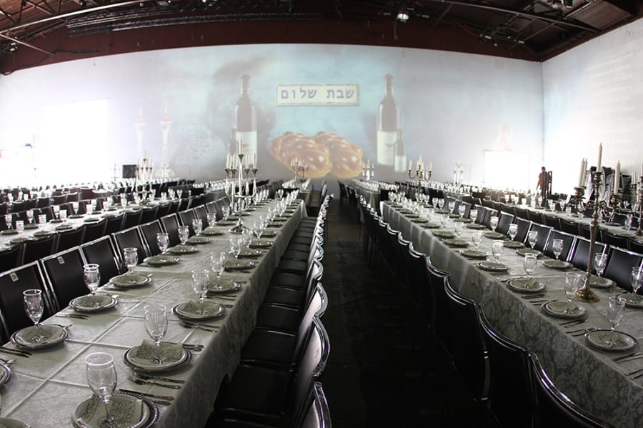 צפו: סעודת השבת הגדולה בעולם