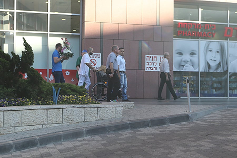 רעייתו של אבו מאזן אושפזה בבית חולים בתל אביב