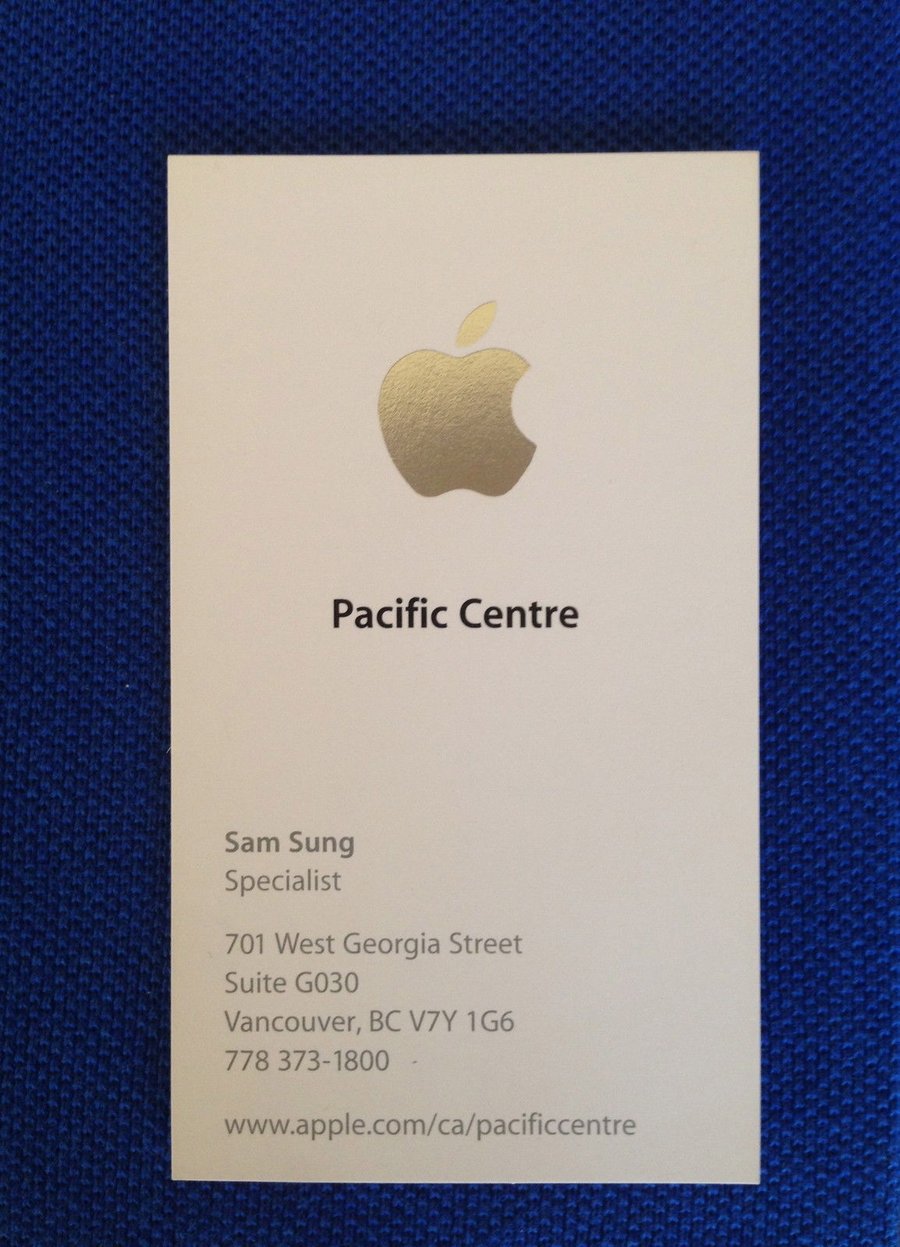 Sam sung: כרטיס הביקור של עובד אפל ששווה 80 אלף דולרים