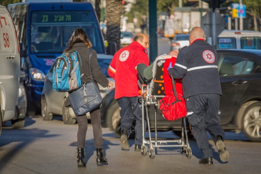 מתנדבי ההצלה משחזרים: "הפצועים סבלו מדקירות עמוקות"