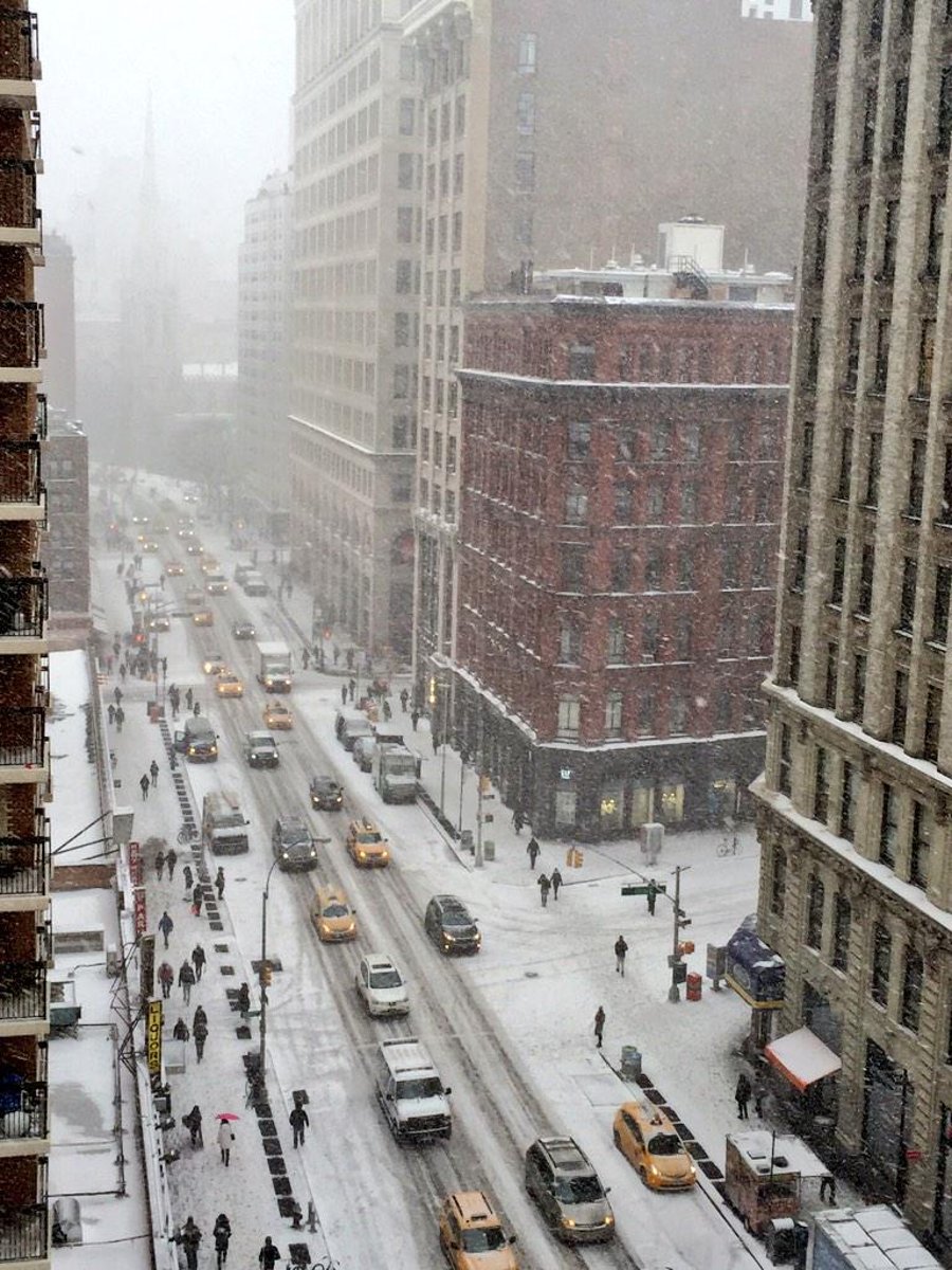 תיעוד: ברוקלין ומנהטן מושלגות; "ירד שלג כל הלילה"
