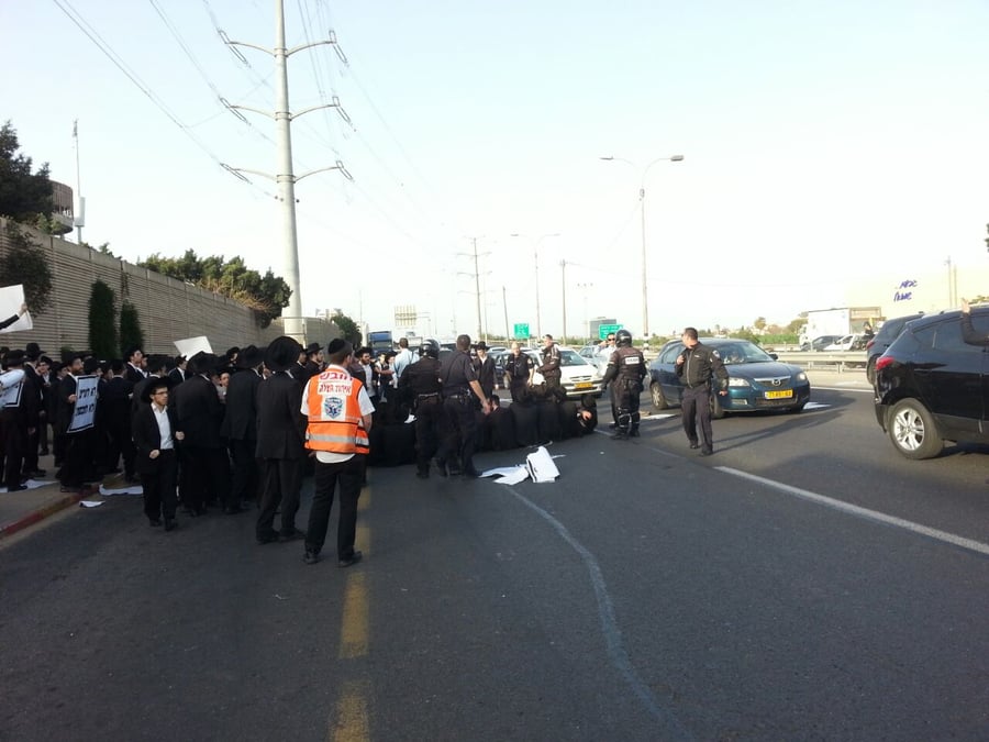 אנשי 'הפלג הירושלמי' מפגינים בצומת שילת ובכביש גהה; 10 עצורים