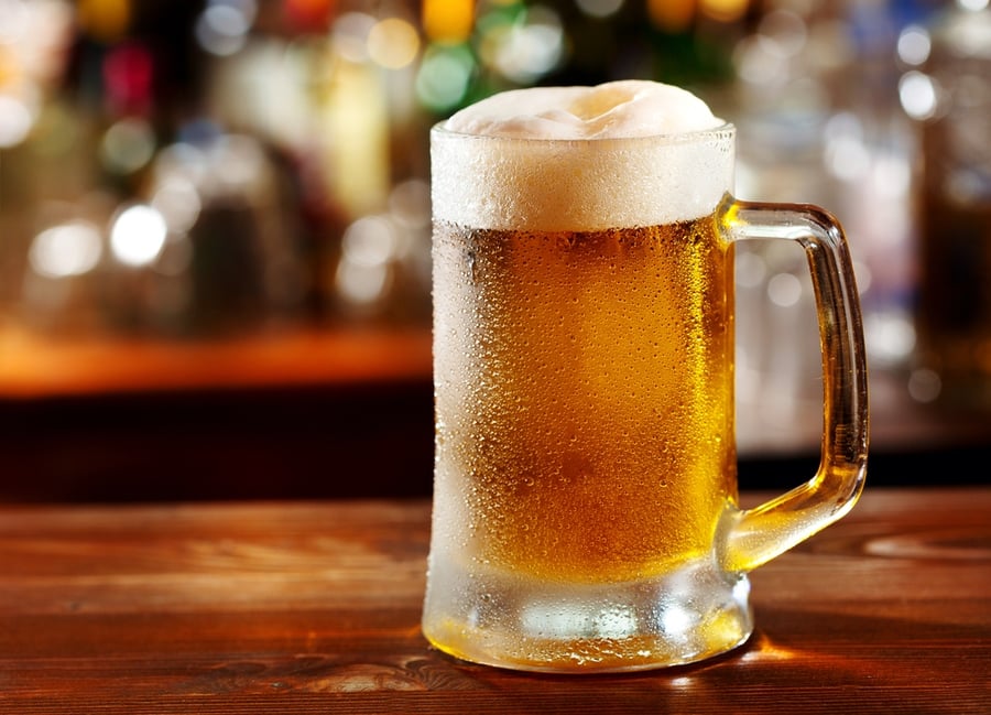 מחקר: גברים שתיינים הם כנראה בעלי איי קיו נמוך