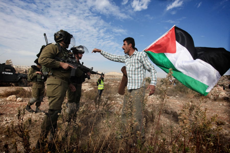 דרשן פלסטיני מסית: "גם שהדגים רבים זה בגלל היהודים"