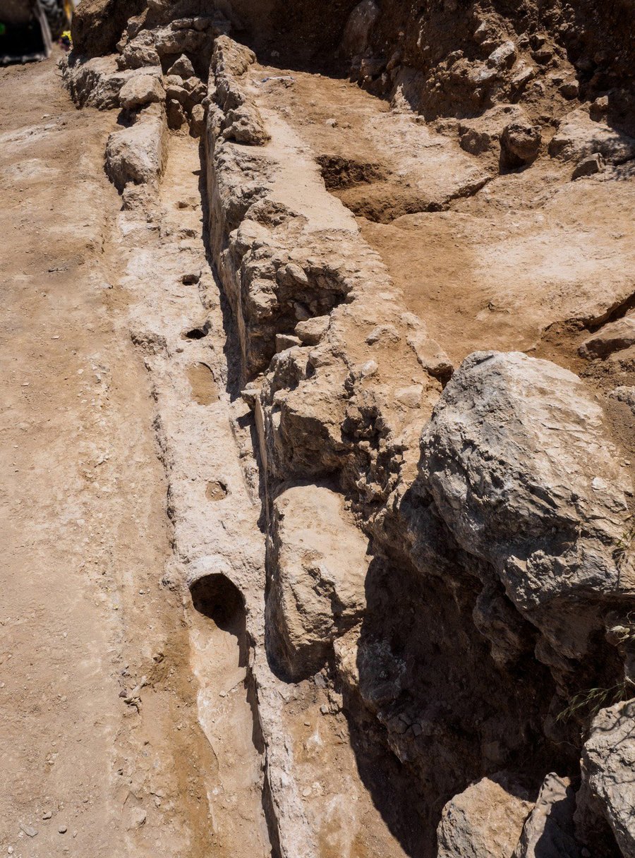נחשפה אמת מים בת 2,000 שנה בירושלים