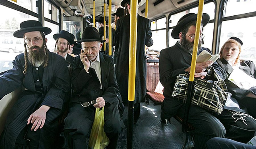 אוטובוס מהדרין בישראל, אילוסטרציה