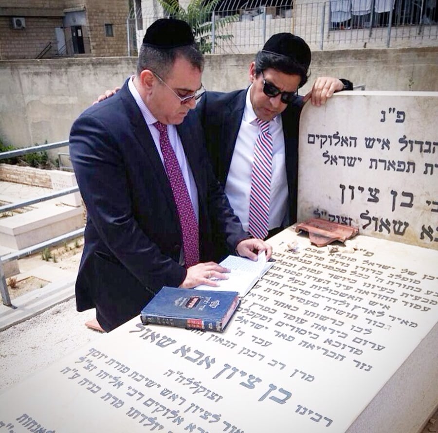 צפו: יצפאן ורב הסלבס בקברי גדולי ישראל בירושלים