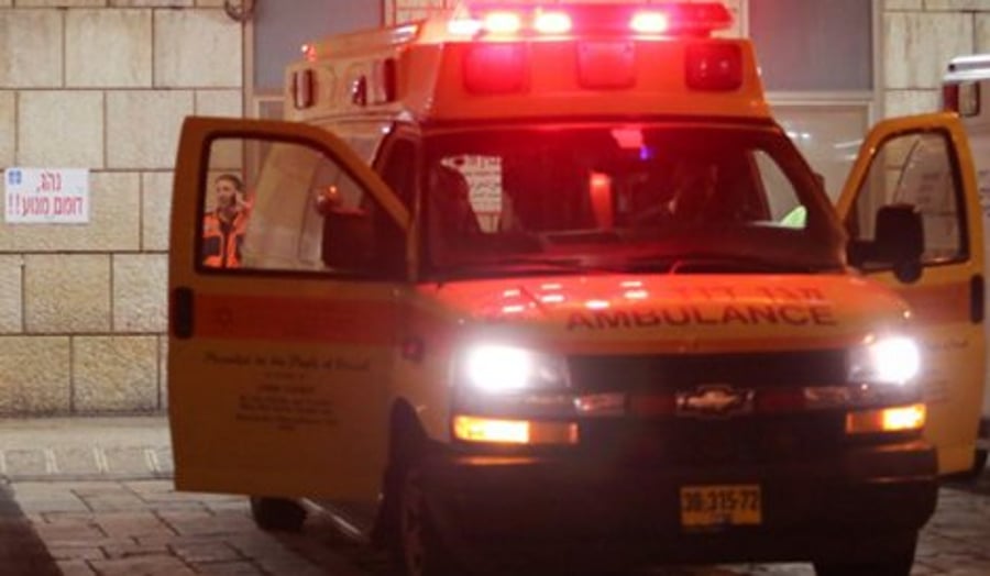 בית שמש: בן 11 נפצע באורח קשה מפגיעת רכב