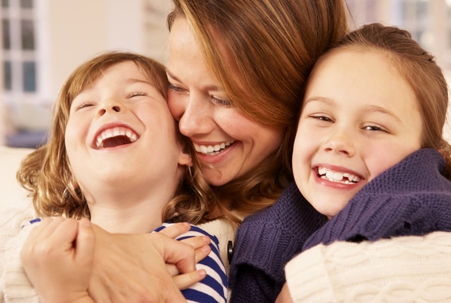 גם אמא חד הורית יכולה לנהל משפחה מאושרת
