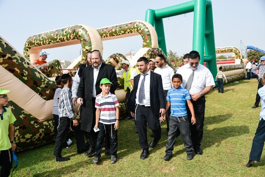 ביתר עילית: 25,000 ילדים ביקרו בחינם בלונה פארק ענק