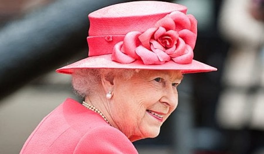 דיווח: אנשי דאעש מתכננים לפוצץ את מלכת אנגליה