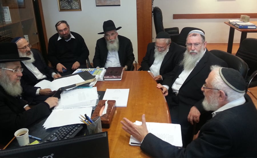 רבני הציונות הדתית בפגישה עם הרב הראשי הגאון רבי יצחק יוסף, ארכיון