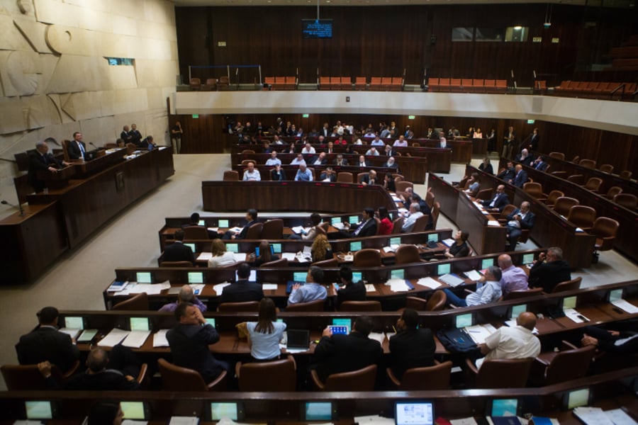 הכנסת תקיים ביום שני דיון פגרה מיוחד ב"טרור האבנים"