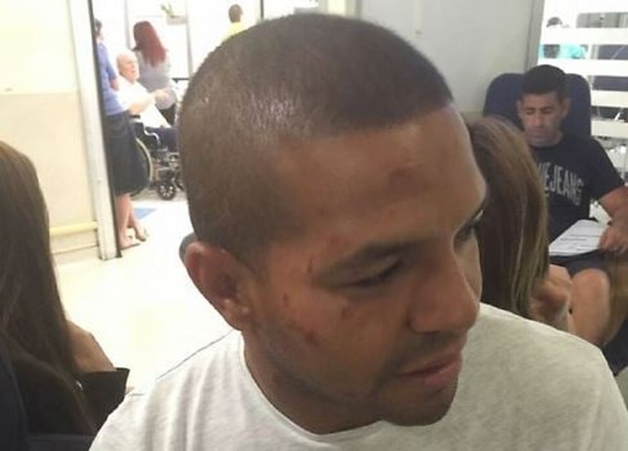 קלאודימיר פריירה בבית החולים לאחר תקיפת השוטרים