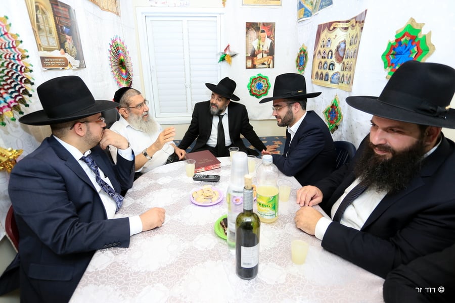 תיעוד: נציגי ש"ס בבני ברק ביקרו אצל הרבנים