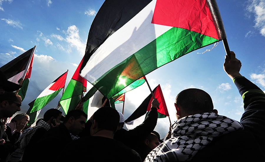 תיעוד משבדיה: מפגינים פרו פלסטינים קוראים "לשחוט יהודים"