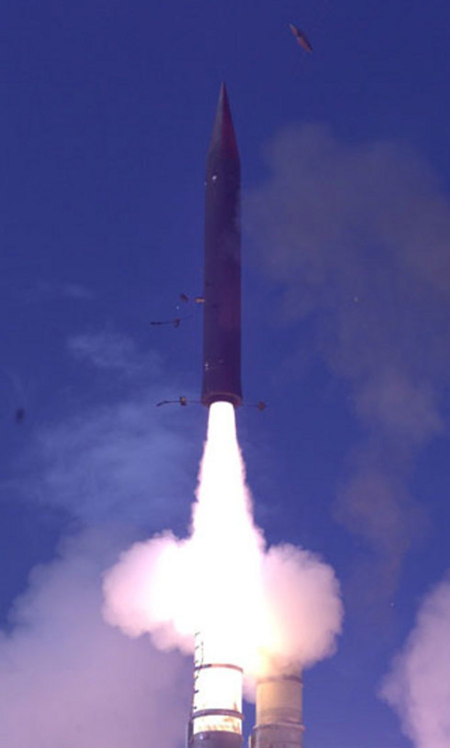 צפו: מערכת "חץ 3" מיירטת טיל מחוץ לאטמוספירה