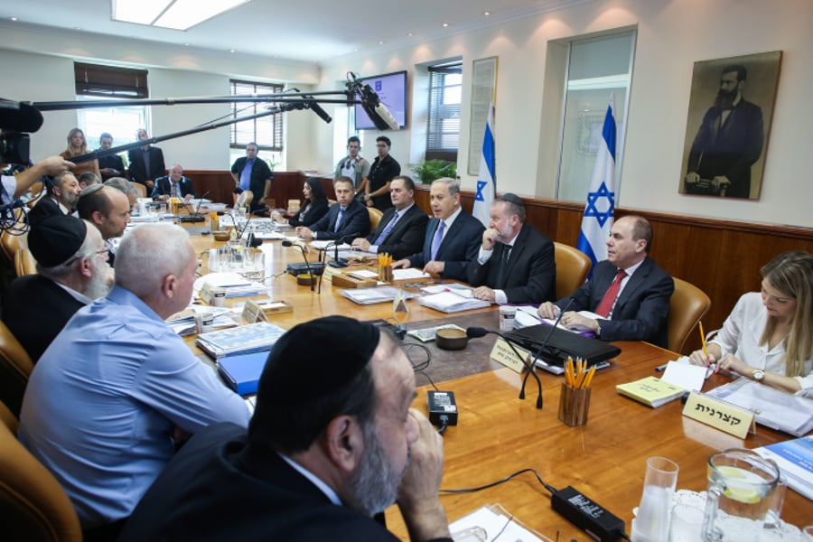 הממשלה תאשר: סמכויות השבת בתל אביב יועברו לממשלה